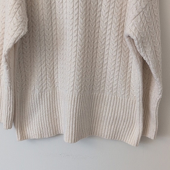 Primark Womens Medium Cable Knit Sweater Cream Boho Neutral Minimalist Classic - Picture 2 of 7